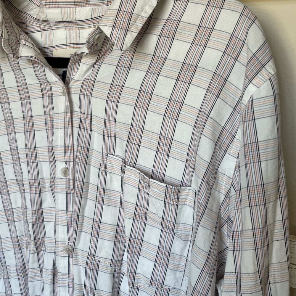 Universal Thread Plaid Button Down Flannel Shirt - image 3